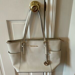 Michael Kors tote